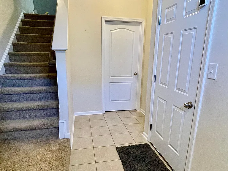 102 Woodside Dr — Photo 6