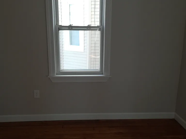 56 Myrtle St #2 — Photo 17
