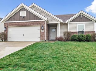 3114 Capstone Ct, Newburgh, IN 47630