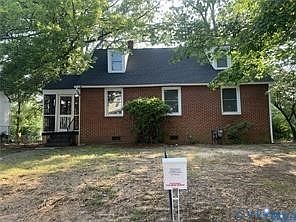 1st image of 3324 Meadow Bridge Rd