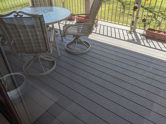 3rd image of 502 W Lake Dr APT 203