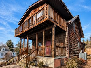 1320 N Main St #877985664, Blacksburg, VA 24060