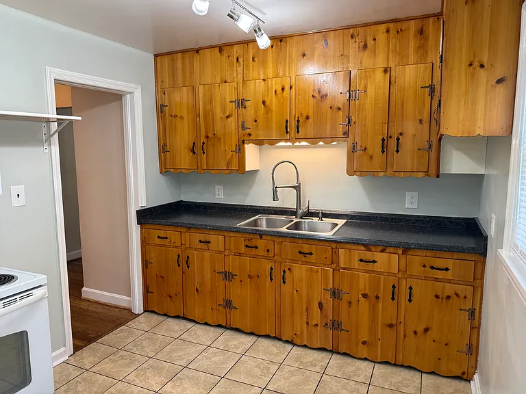 7 Robinwood Ave — Photo 13