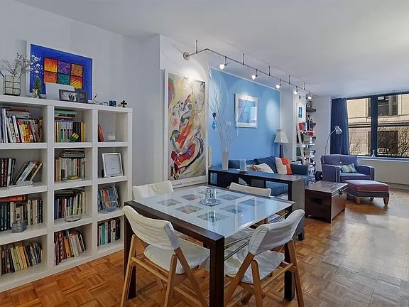 3rd image of 2250 Broadway APT 4C