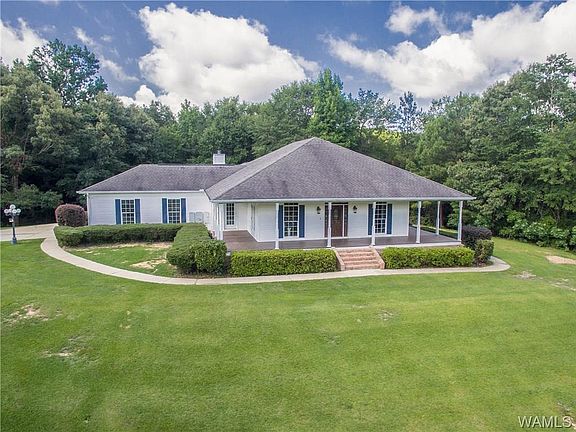 4th image of 14144 Beverly Dr