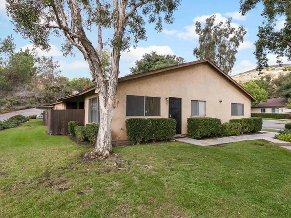 9270 Amys St Unit 7, Spring Valley, CA 91977