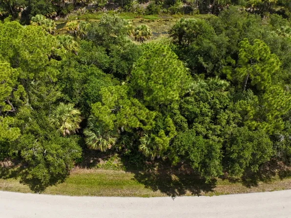 26066 Flower Rd #10, Punta Gorda, FL 33955