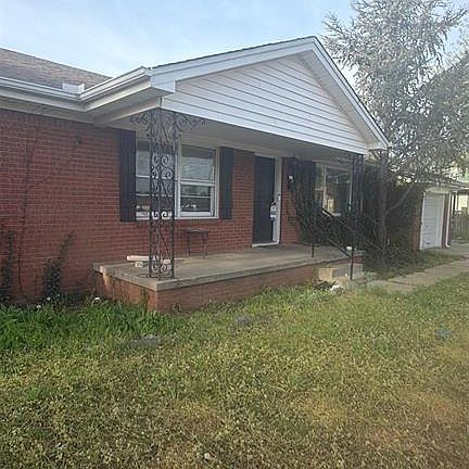 5th image of 118 Pine Ave
