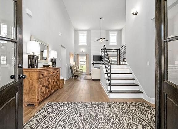 2nd image of 1543 Amblewood Way