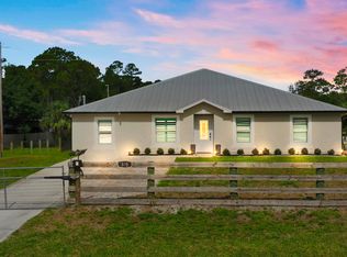 105 S Cardinal Pl, Fort Pierce, FL 34945