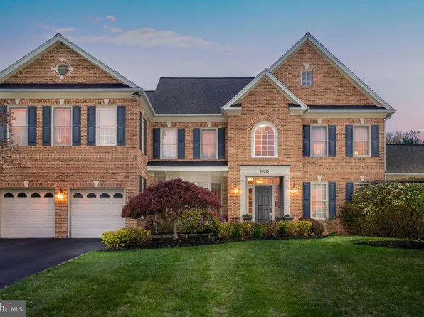 10716 Cloverbrooke Dr, Potomac, MD 20854