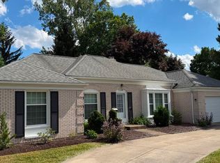5108 Meadow Wood Blvd, Lyndhurst, OH 44124