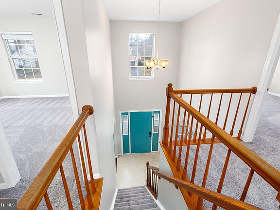 4th image of 5932 Cambridge Dr