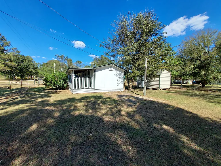 604 Mayflower Ln — Photo 25