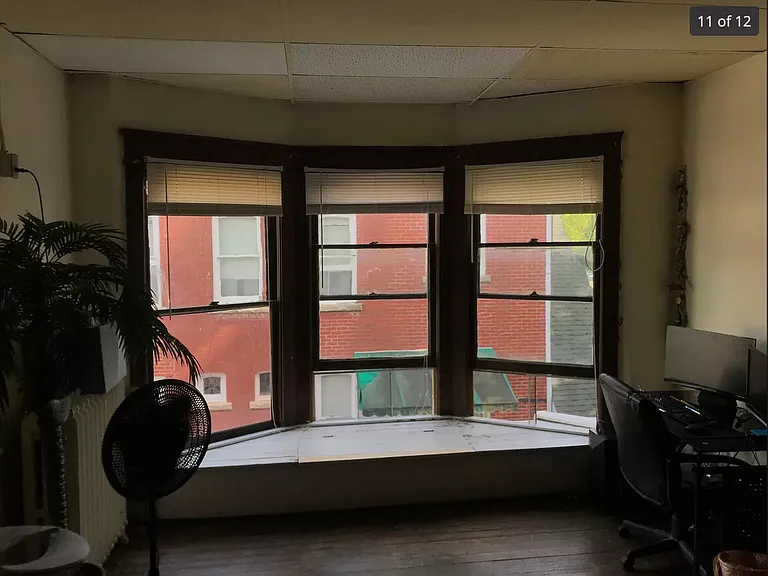 504 W Elm St — Photo 21