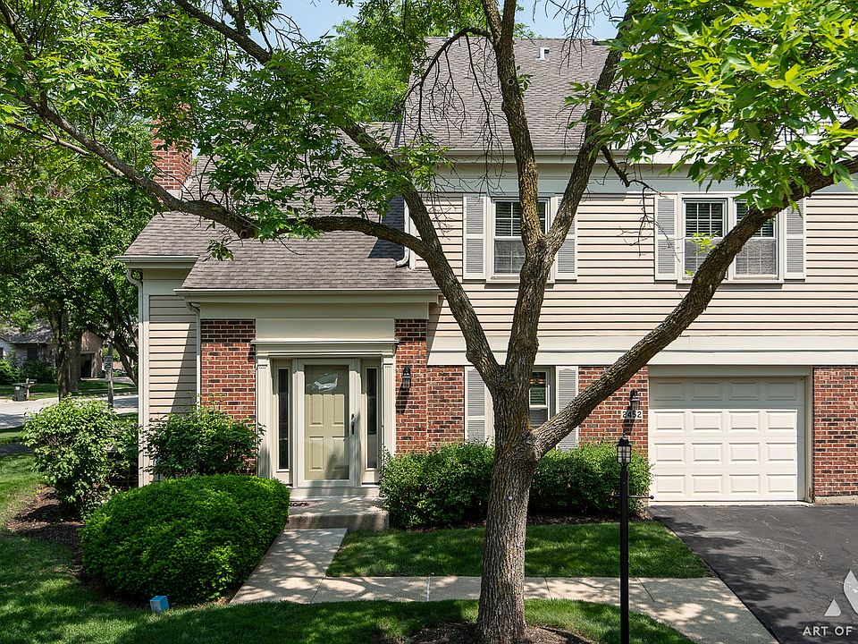 1st image of 2452 Hunter Dr