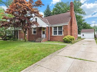1633 Temple Ave, Mayfield Heights, OH