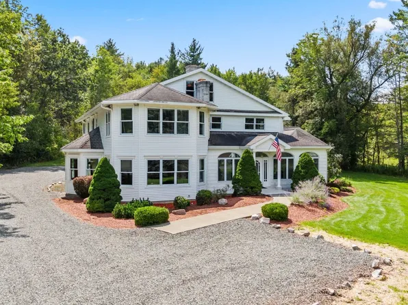 52 Barney Rd, Brackney, PA 18812