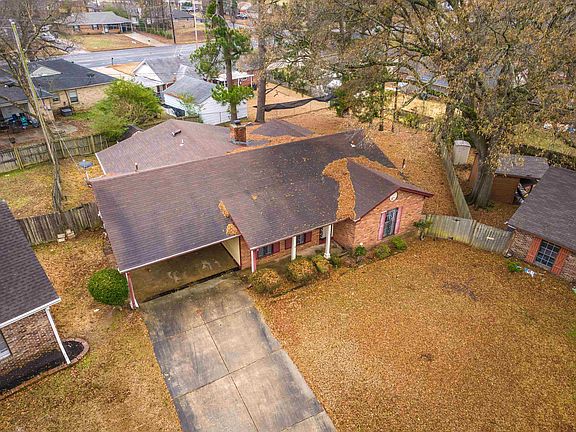 3rd image of 6307 Cheekwood Ave