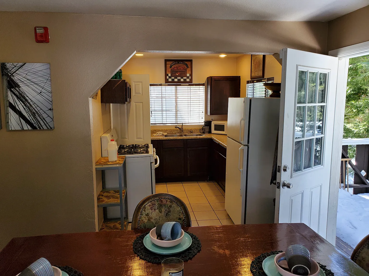 Bear Springs Rd, Twin Peaks — Photo 3