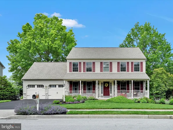 15 Behrens Dr #L-0138, Palmyra, PA 17078