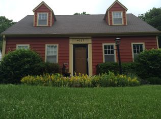 4227 Northwest Dr, Des Moines, IA 50310