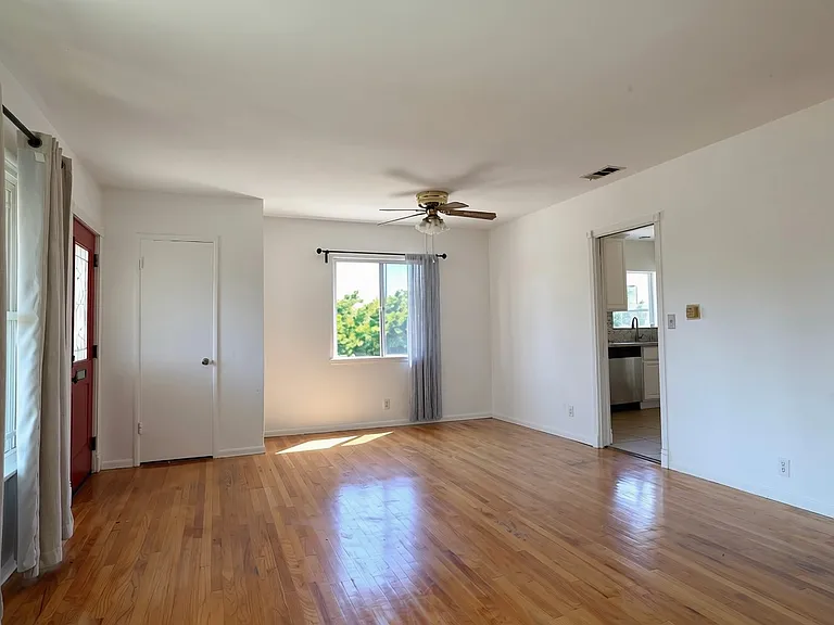 1005 Wigwam Ave — Photo 3