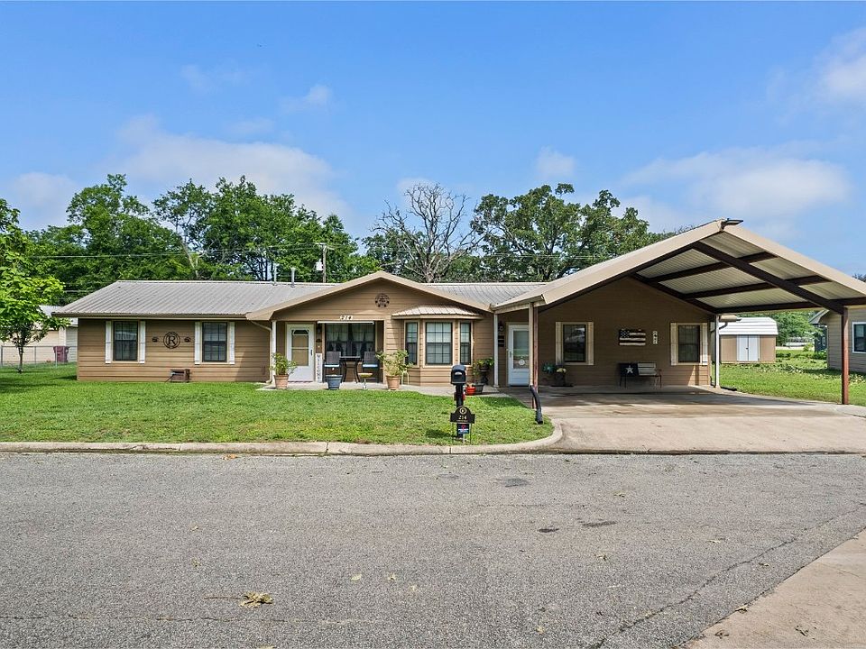 214 Circle Dr, Bogata, TX 75417 Zillow