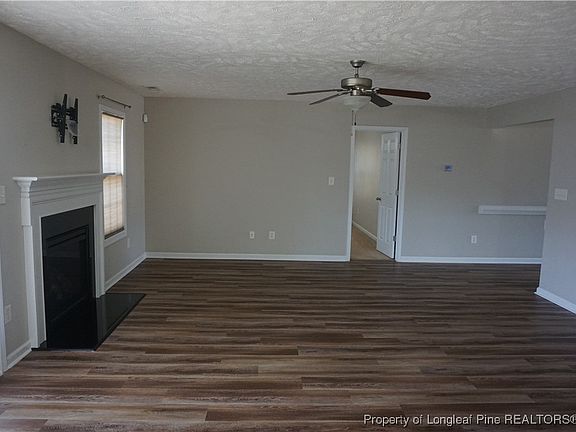 5th image of 2913 Aristocrat Ln