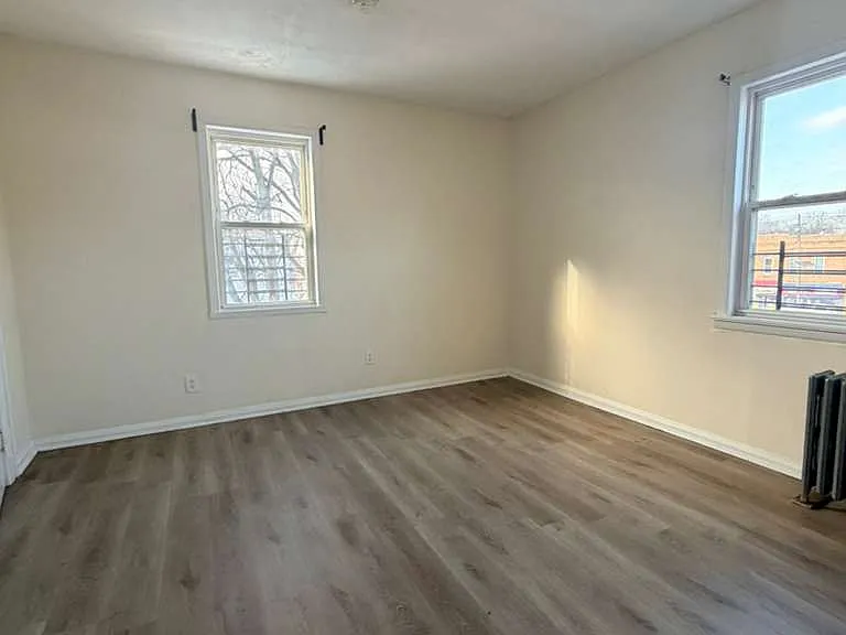 125 Carolina Ave #2R — Photo 4