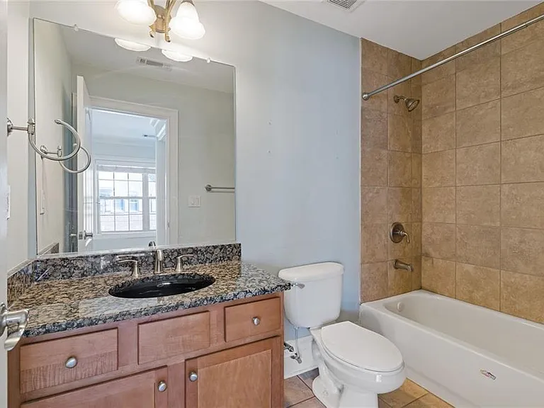 2763 Durham Dr NE — Photo 48