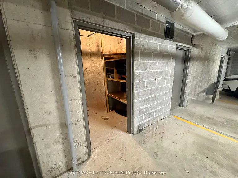 100 Alex Gardner Cir #5 — Photo 30