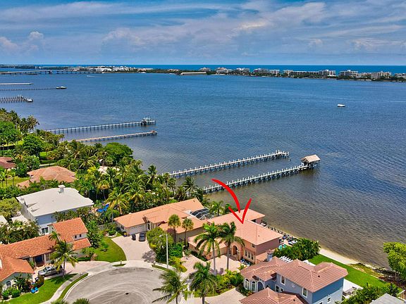 5th image of 2 Lakeside Palms Ct