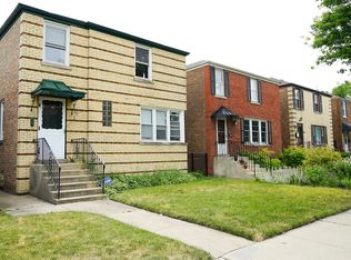 7034 16th St, Berwyn, IL 60402