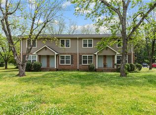 808 E Spring St, Way, GA 30655