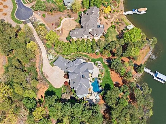 4th image of 158 Printers Ln