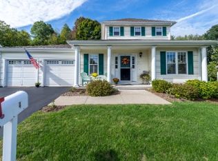 4 Crabapple Row, Portland, CT 06480