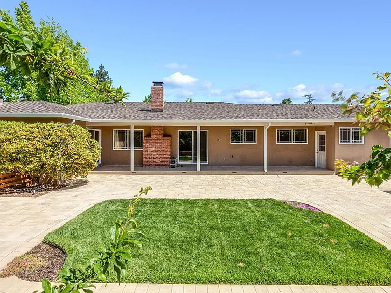 12371 Saraglen Dr — Photo 30