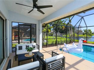 1394 Monarch Cir, Naples, FL 34116