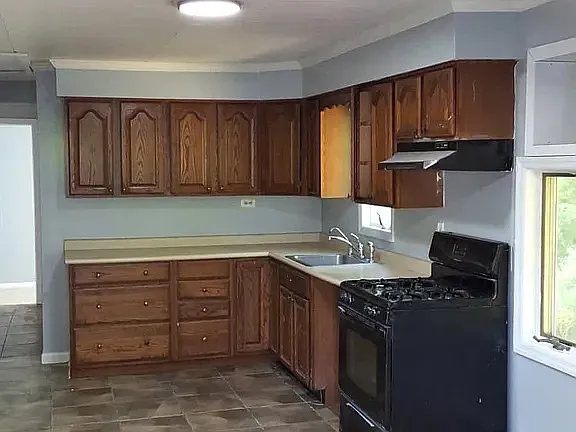 2 bed, $2,300 — Photo 2