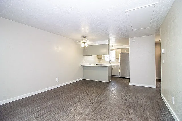 Beverly Townhomes - Salem Oregon