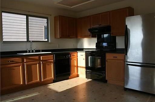 3rd image of 4510 Mellow Hollow Dr