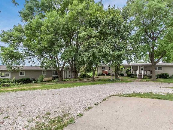 3rd image of 3028 225th St