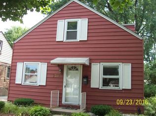 2741 W 90th St #102, Evergreen Park, IL 60805