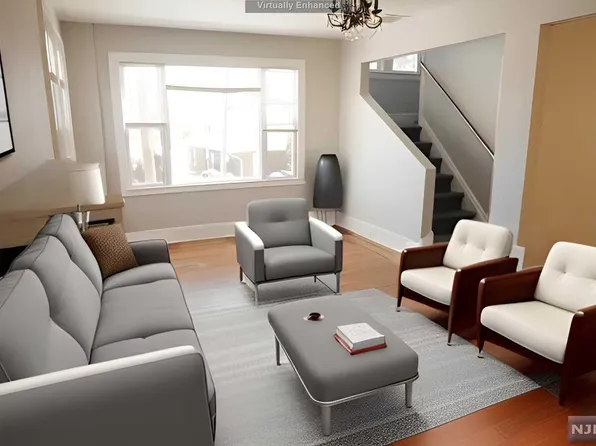 648 Teneyck Ave, Lyndhurst, NJ 07071