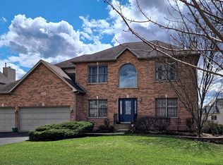 453 Sudbury Cir, Oswego, IL 60543