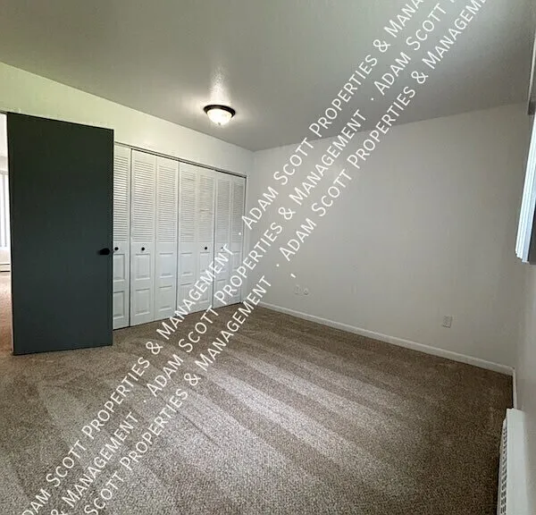 217 W Main St #18 — Photo 3