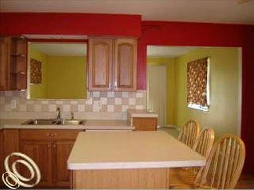 3rd image of 9234 Sandison Dr