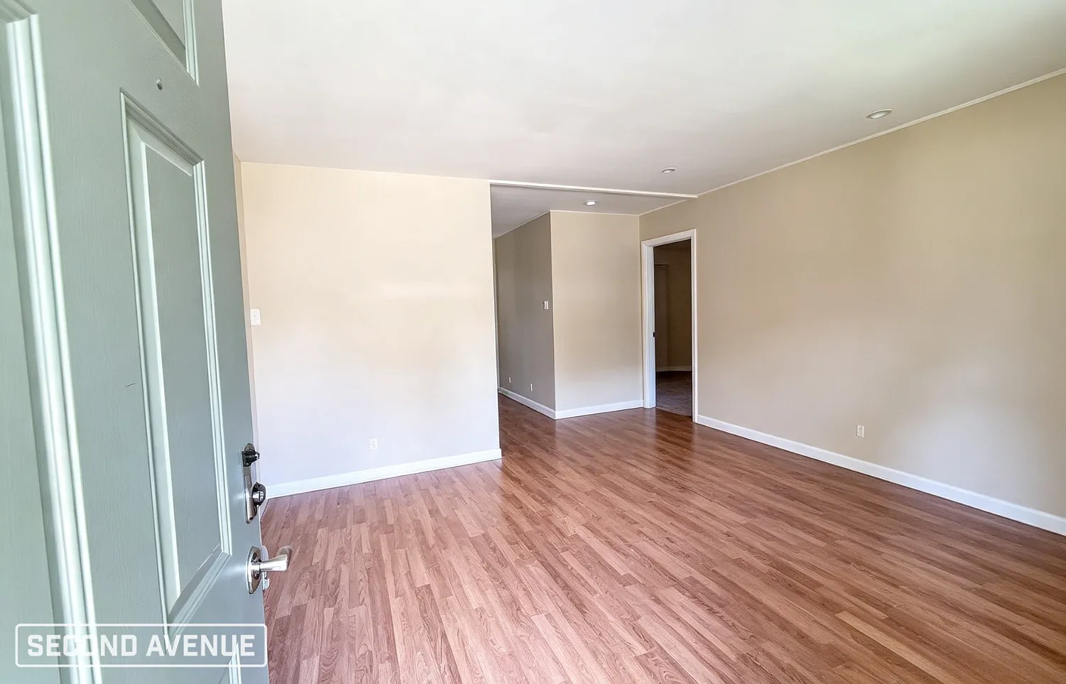 3 bed, 1.0 bath, 1253 sqft, $1,095 — Photo 4