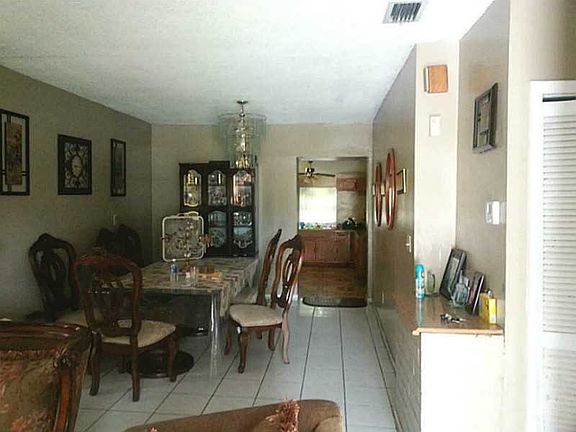 5th image of 17601 NW 32nd Ct